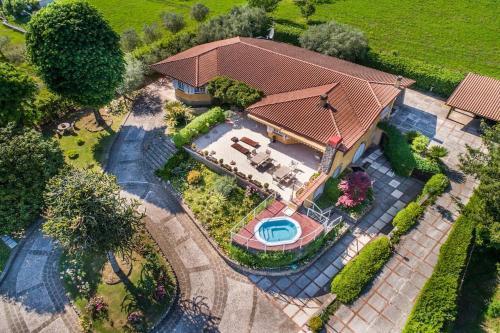 Villa Luce-Casa vacanza con vista panoramica mare. Room Type - Villa