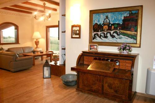 Exquisite Retreat in Segni - Tap to explore photos