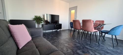 Appartement 65m² Paris - DisneyLand - RER A - Tap to explore photos