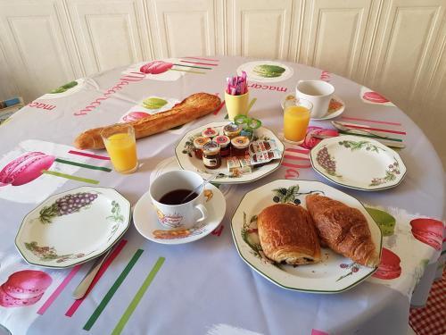 Côté Marne Room Type - One-Bedroom Apartment (4 Adults)