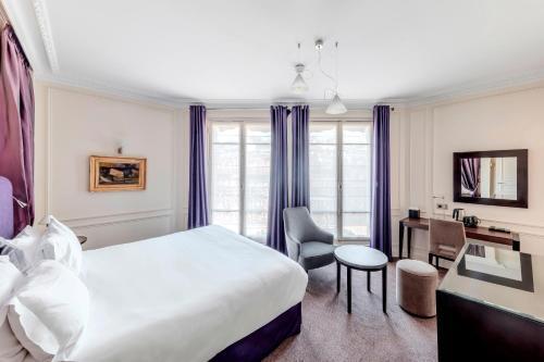 La Tremoille Paris Room Type - Superior Double Room