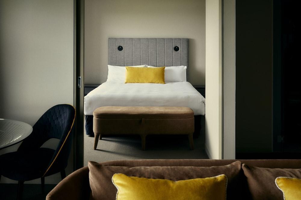 The Kinson Room Type - Suite Bayview Balcony