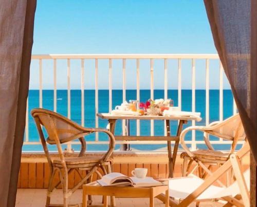 Hotel Sirenetta Room Type - Double or Twin Room with Sea View
