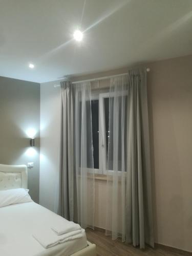 B&B Purple Italy Room Type - Deluxe Double Room
