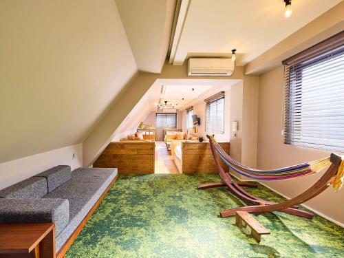 Hotel Vintage Tokyo Kagurazaka Room Type - Deluxe Family Room with Hammock