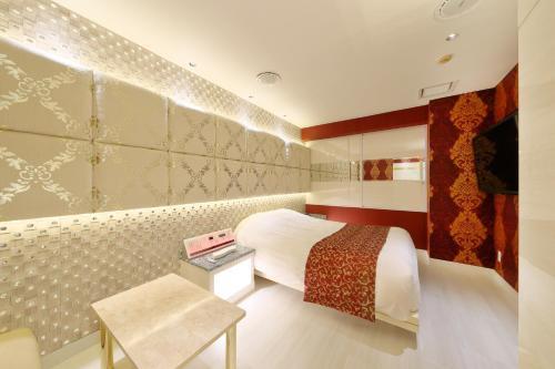 Hotel Cherena Kunitachi (Adult Only) - Tap to explore photos