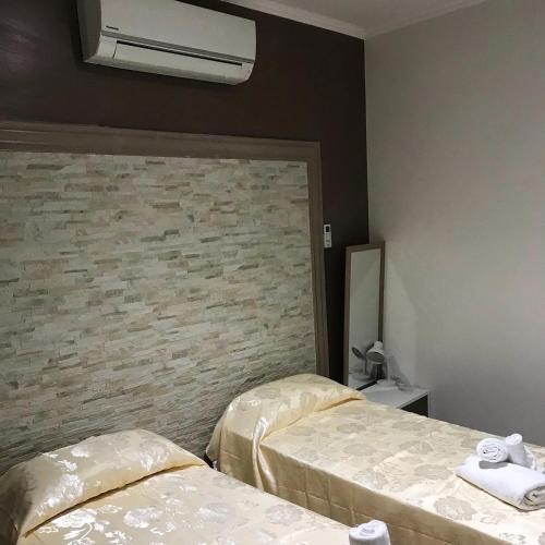 Guest House Bracciano RM Room Type - Twin Room with Private Bathroom