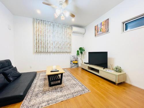 Alo BnB 5 - Near NIPPORI, SENDAGI, YANAKA GINZA, UENO - Self check-in - Tap to explore photos