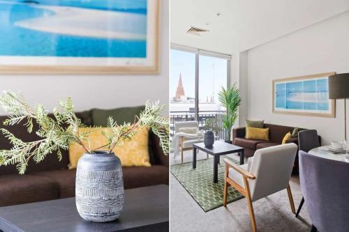 A Cozy 2BR Apt on Collins Near Flinders Station - Tap to explore photos