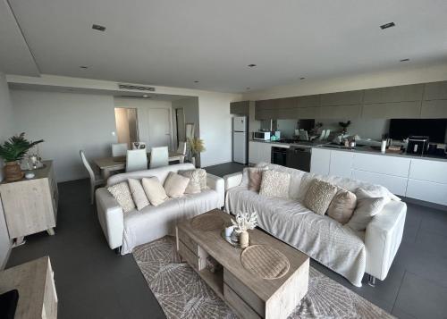 Drummoyne Apartment - Tap to explore photos