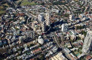 Sydney CBD | Best Location Studio - Tap to explore photos