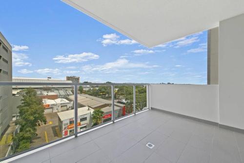 Aircabin｜Mascot｜Spacious & Modern｜Walk to station
