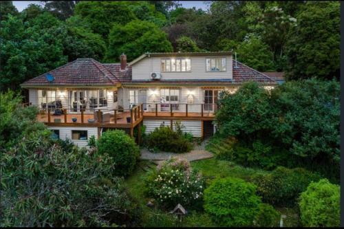 Mountain Villa with Spa and Lush Gardens Room Type - Three-Bedroom Villa