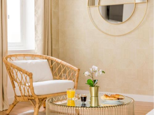 Merveil Family Suite - Champs Elysees - Roosevelt - Tap to explore photos