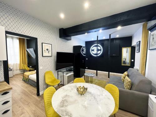 UrbanFlat 157 - Urban Coco Flat in Montorgueil