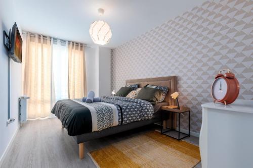 Appartement lumineux de standing - Tap to explore photos