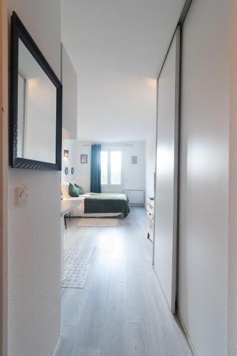 Disneyland Paris / Cozy Studio 3 min from Metro RER A - Tap to explore photos