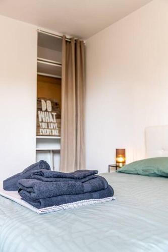 À Orly - Logement Moderne près de l'aéroport