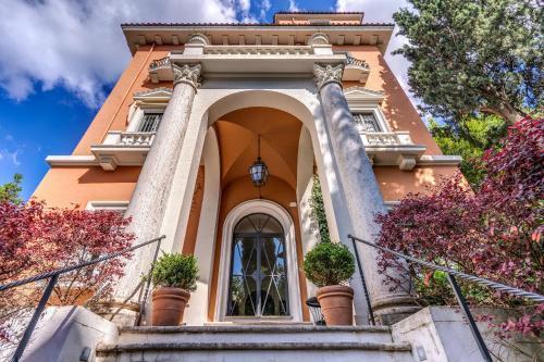 Mangili Garden Hotel