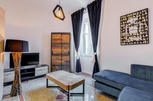 Re di Roma Guest House - Tap to explore photos