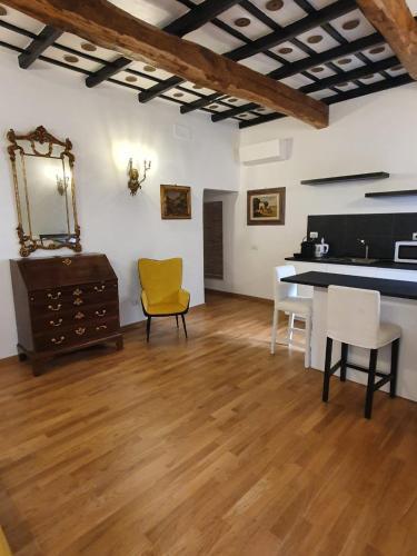 Charming Frattina - 2 bathrooms new apartment - Tap to explore photos