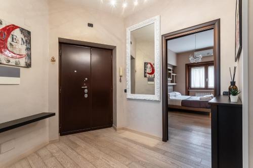Naima Apartment San Pietro - Tap to explore photos
