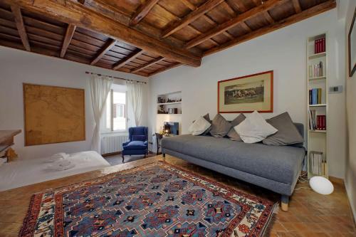 Colosseum Comfort Studio by Halldis