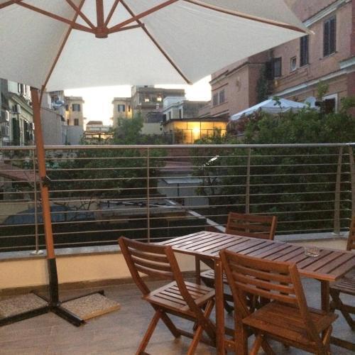 Centro storico, nuovo con terrazzo