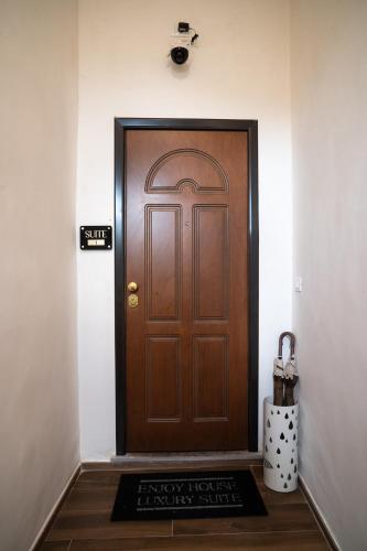 Enjoyhousebracciano suite1 - Tap to explore photos