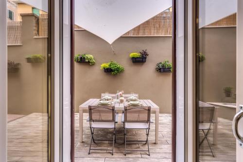 I Melograni - Casa Vacanza by GHOR - Tap to explore photos