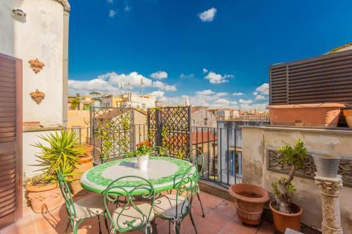 the B rooftop apartment Room Type - Penthouse Apartment