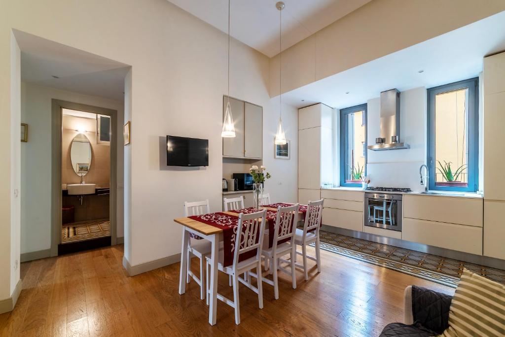 GuestHost - Bright & Roomy Apartment x6 - Trastevere District