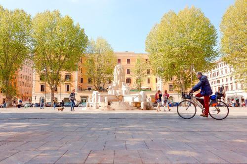 Testaccio B45 Guesthouse - Tap to explore photos