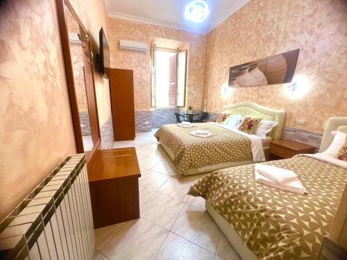 Relax On 2 - Guesthouse Room Type - Triple Room with Private Bathroom