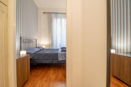 Praty Rooms - Tap to explore photos
