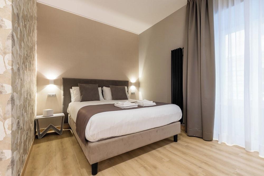 Relais Cavallini Room Type - De Luxe Premium