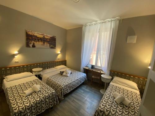 GUEST HOUSE FIDARDO - Tap to explore photos