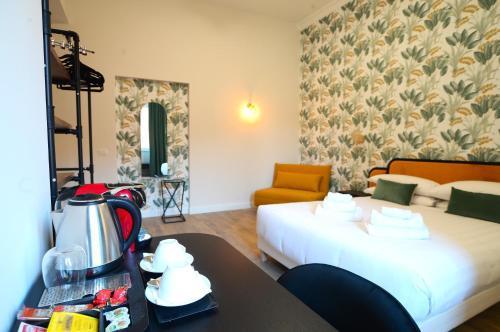 San Cosimato 40 guesthouse - Tap to explore photos