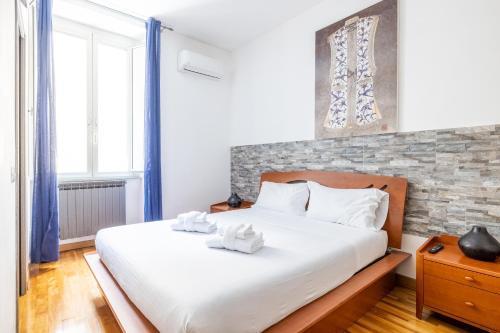 Modern Room - Private Bathroom - Central Rome