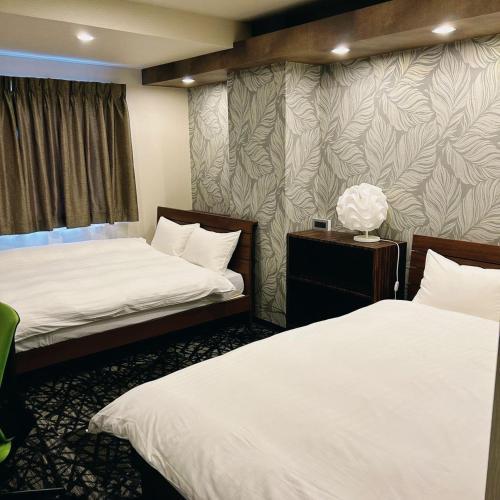 AYA Hotel