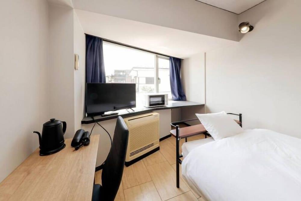 type:1 /No balcony, Non Smoking