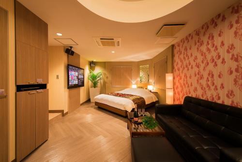 Hotel CUE Machida(Adult Only) - Tap to explore photos