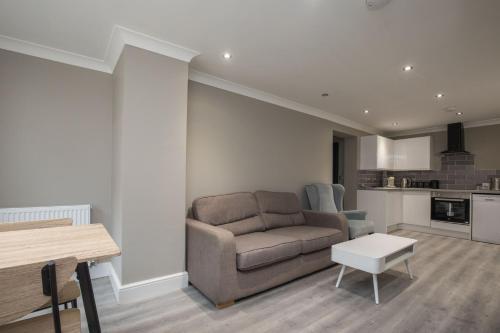 Riverside Central Kingston Flat 1B - Tap to explore photos