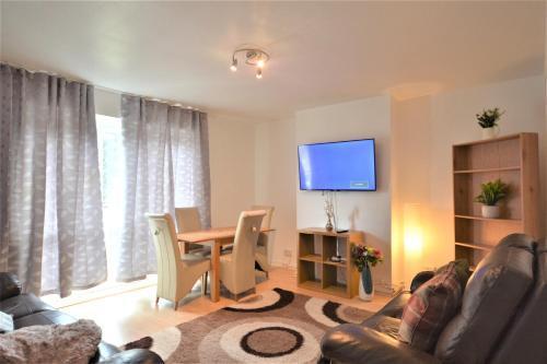 London Zone 1 Lovely 3bedroom Maisonette Apartment - Tap to explore photos