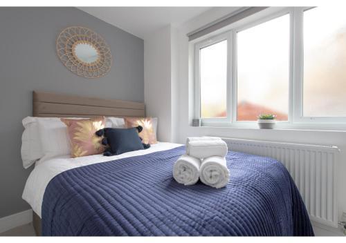 Splendid and Comfy 1 bedroom apartment - Tap to explore photos