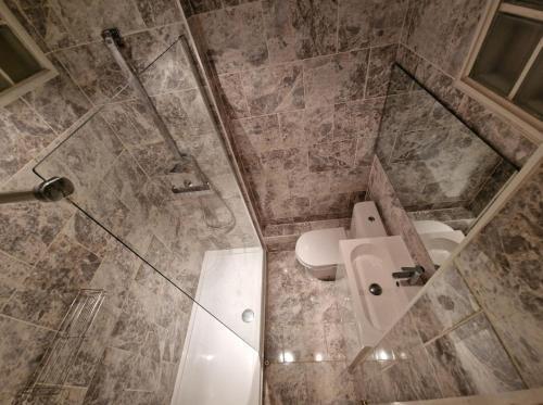 Lovely Studio Apartment in Central London - Tap to explore photos