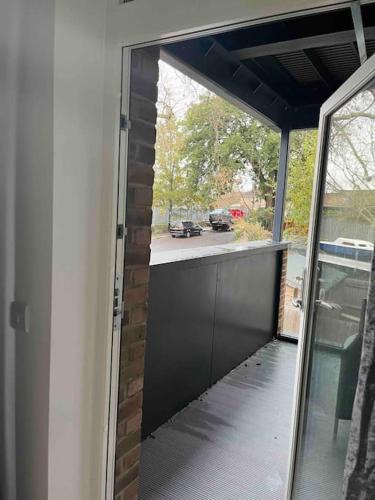 Lovely one bedroom apartment with balcony - Tap to explore photos