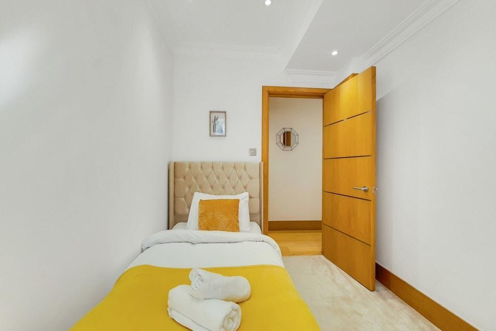 The Princes Residences Room Type - Superior Apartment, 3 Bedrooms The Princes Residences Room Type - Superior Apartment, 3 Bedrooms
