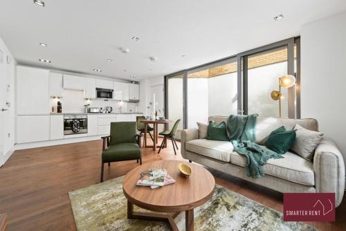 Richmond - 1 Bedroom Apartment - With Garden - Tap to explore photos