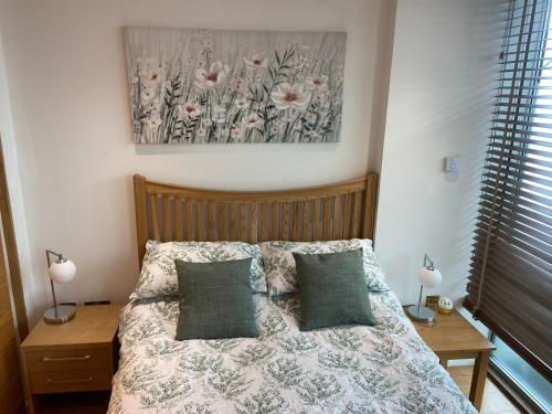 Fantastic located Central London Apartment - Tap to explore photos